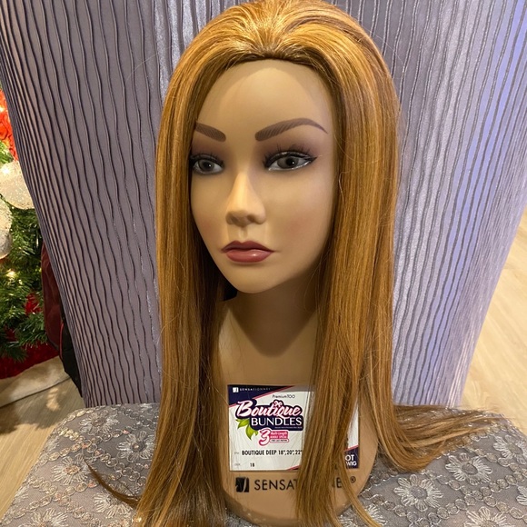 Blonde golden brown straight layer wig - Picture 2 of 10